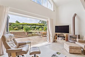 Photo 35- click for photo gallery